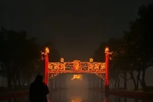 《芦苇荡》水岸芦苇晨雾剧照封面
